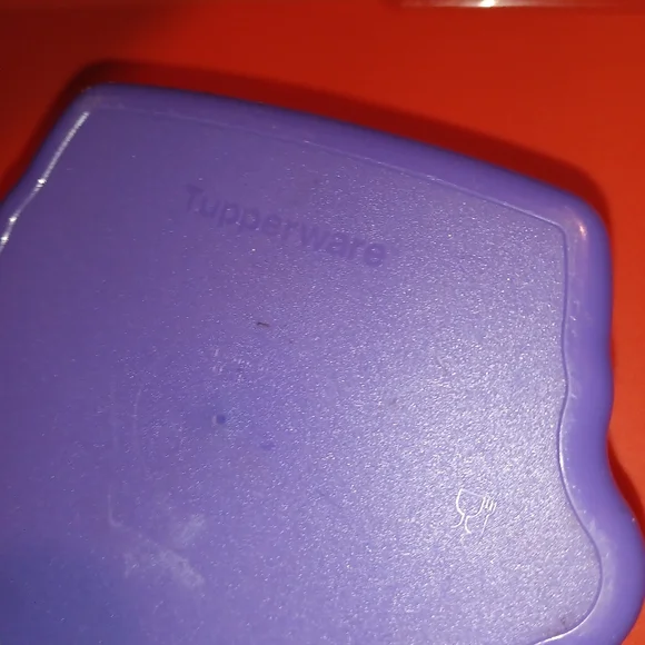 Tupperware - Picture 3 of 3